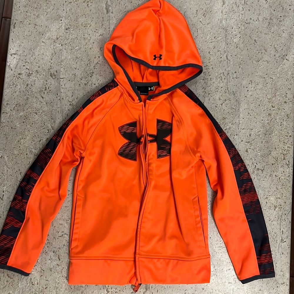 Under armour light weight zip hoodie youth 7